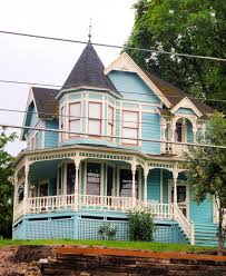 Oregon City is full of beautiful historic homes