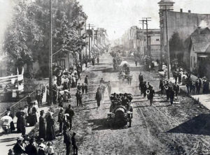 Downtown McMinneville covered wagon