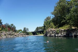 clackamas river