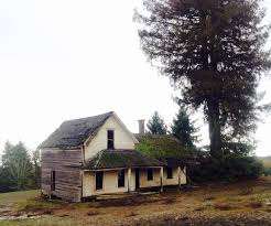 old farmhouse in amity