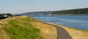 columbia river bike trail