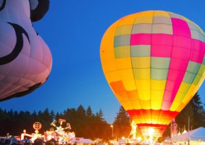 Cook Park Tigard, hot air balloons